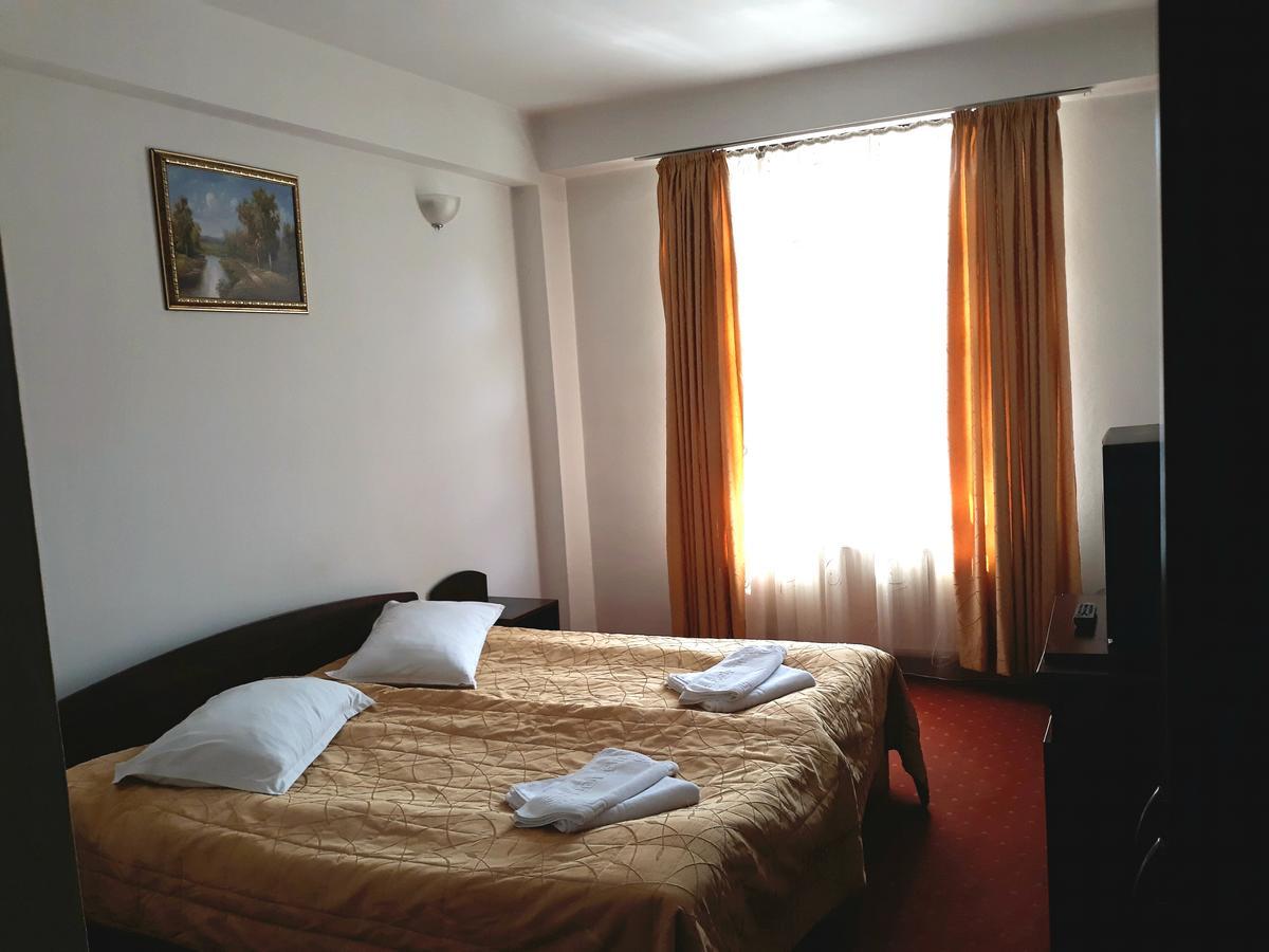 Motel Din Darste Săcele Exteriér fotografie